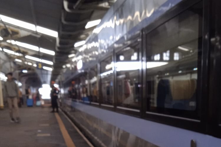 Long Weekend Lagi, Sambut Perayaan Waisak, KAI Perkuat Armada, Aktifkan Empat Kereta Tambahan
