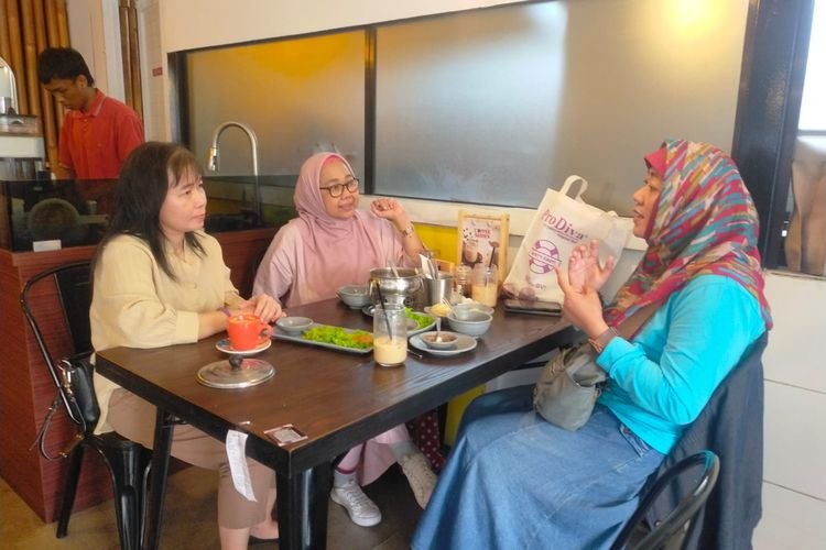Kun Ya’S Kitchen, Hadirkan Kuliner Thailand dengan Campuran Bahan Masakan Nusantara, Hasilnya Disukai Pelanggan