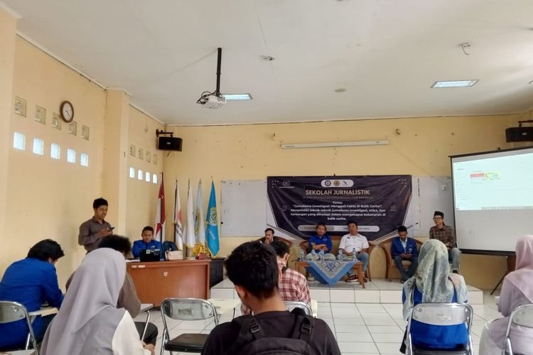 Puluhan Mahasiswa Sukabumi Dicekoki Ilmu Jurnalistik