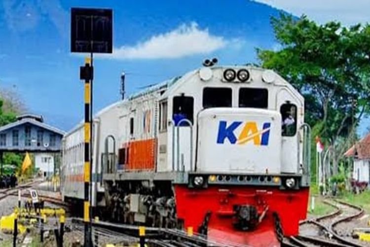 Ada Long Weekend (Lagi) : Idul Adha, KAI Perkuat Armada, Siagakan 18 Kereta Tambahan