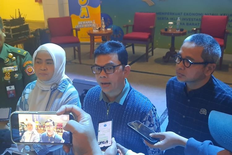 Dekranasda Se-Jabar Ikut Serta dalam Karya Kreatif Jawa Barat dan Pekan Kerajinan Jawa Barat 2024