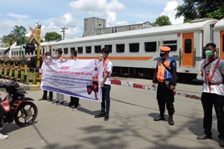 Demi Keselamatan Perjalanan Kereta, Ini Sikap Tegas KAI: Tutup Ratusan Perlintasan Sebidang