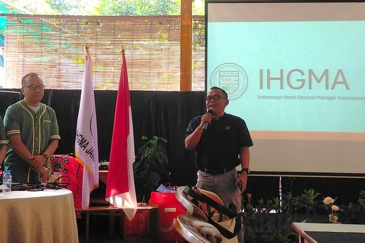 Hadir Mewakili Pj Gubernur, Asep Mulyana Mendukung Program IHGMA dan PHRI Jabar