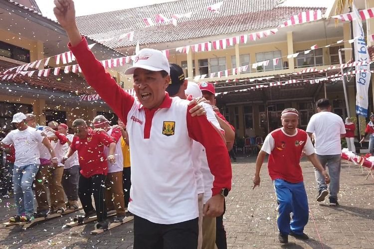 Ratusan ASN di Sukabumi Ikuti Perlombaan Tradisional