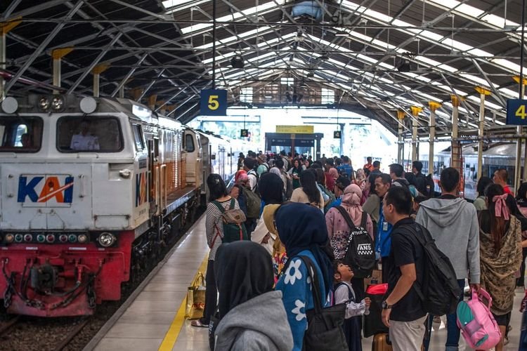 Soal Demo Buruh, KAI Kirim Pesan Penting Bagi Para Penumpang Kereta, Apa Isinya?