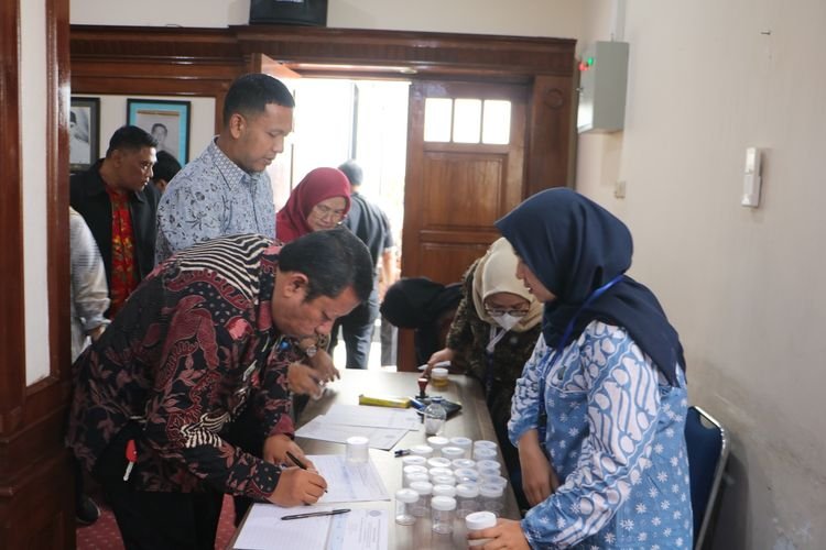 Puluhan ASN Kota Sukabumi Dites Urine, Ini Hasilnya