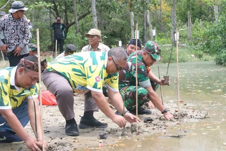 Gelaran Geopark Ciletuh Jadi Ajang Promosikan Pantai Cikadal