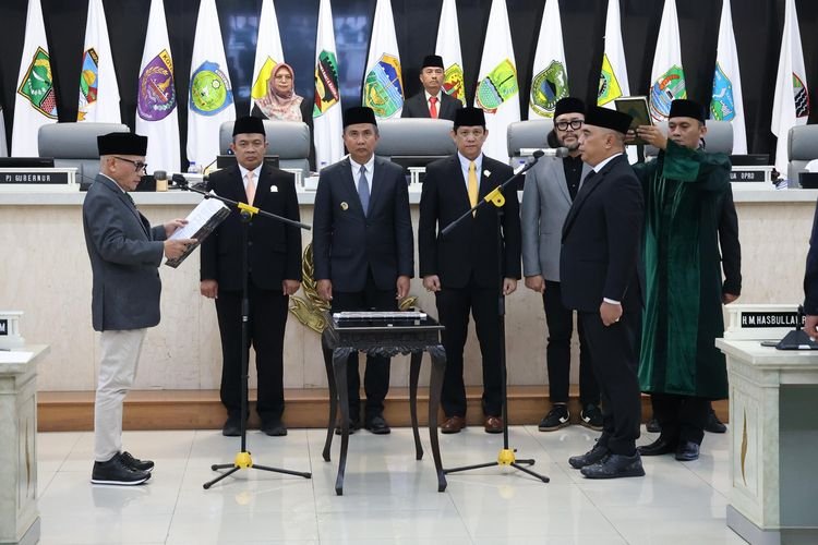 Gelar Rapat Paripurna, DPRD Jabar Bahas Persetujuan Propemperda, Perubahan Renja hingga Pelantikan