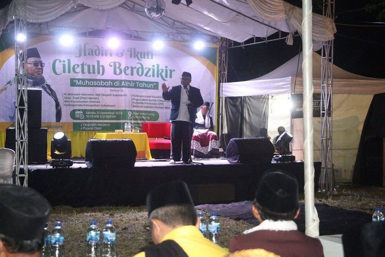 Masyarakat Ciemas Lakukan Ini di Malam Tahun Baru