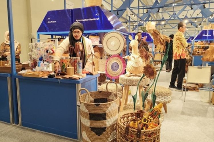 Diberdayakan BRI, UMKM Handicraft Kebumen Sukses Tembus Pasar Dunia