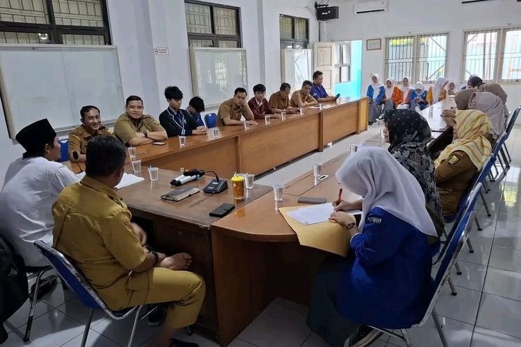 Pegawai Diskominfosan Dijejali Ilmu Agama