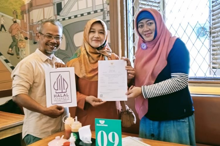Maulia Catering: Harmoni Rasa dan Strategi WhatsApp dalam Genggaman