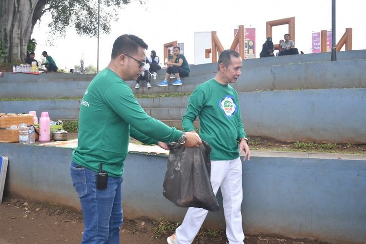 PJ Sekda Bersama ASN Berkumpul di Gedung Juang, Ternyata Ada Ini