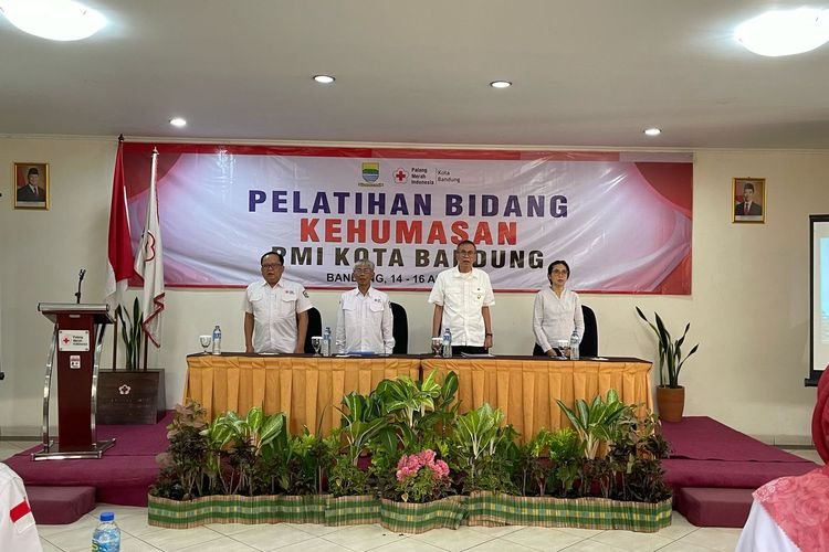 Puluhan Personel PMI Kota Bandung Dilatih Kehumasan, Ini Tujuannya
