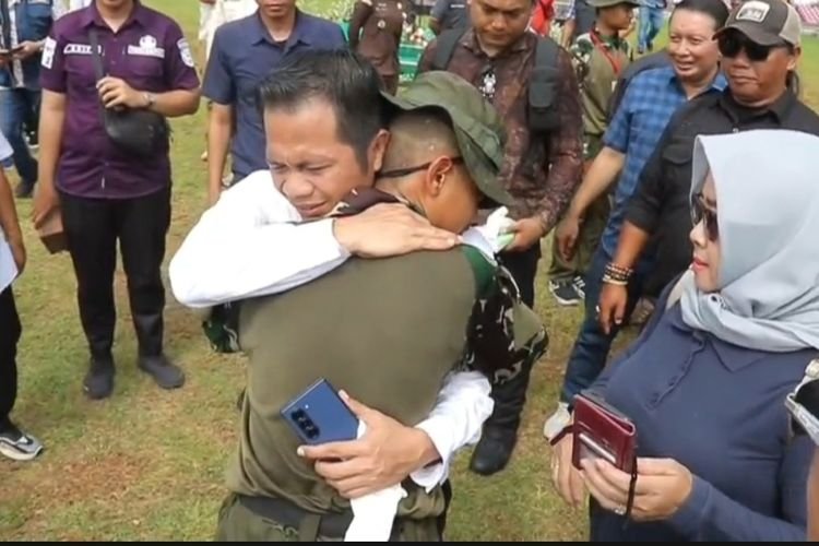 Pelatihan Pendidikan Karakter di Barak Militer Pelajar Purwakarta Berakhir, Orang Tua Siswa: Anak Saya Terlihat Lebih Tenang dan Sopan