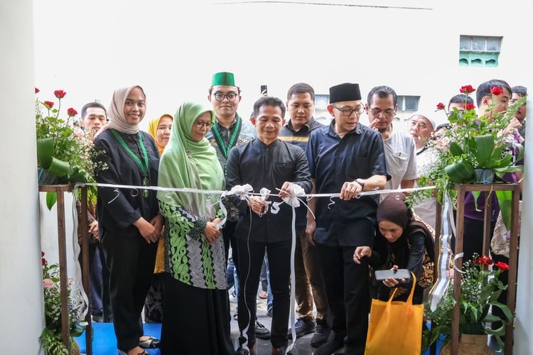 Bupati Purwakarta Resmikan Sekretariat HMI Cabang Purwakarta