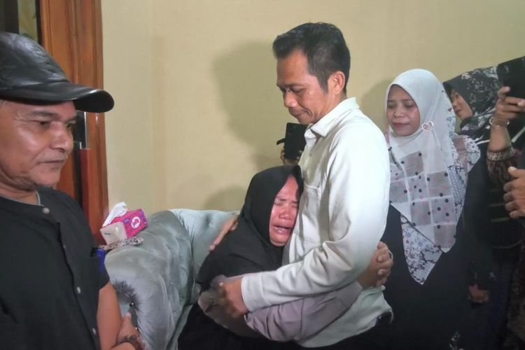 Bupati Purwakarta Om Zein Bantu Pulangkan Dua Warganya yang Jadi Korban Penembakan KKB Papua