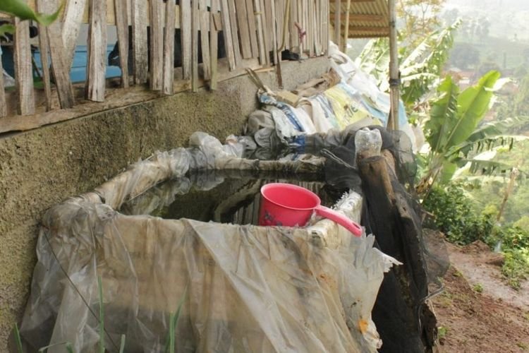 Warga Cikawari Butuh Selang 4.000 Meter untuk Akhiri Kesulitan Air Bersih