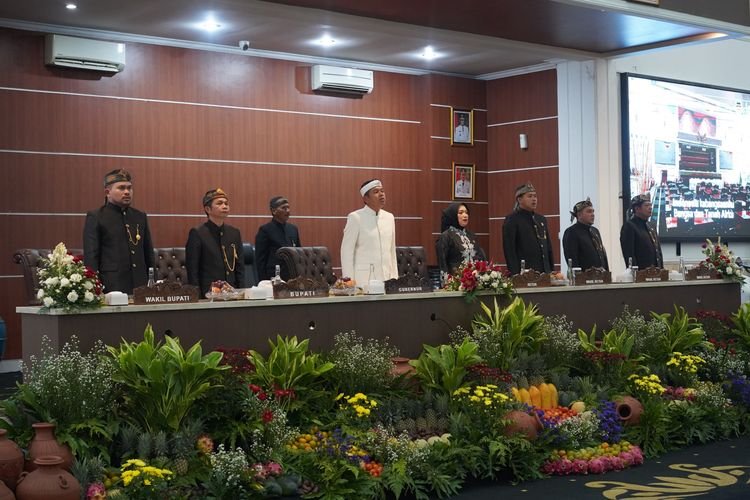 Rapat Paripurna Hari Jadi Purwakarta Tahun 2025 di DPRD Dihadiri Langsung Gubernur Jabar Dedi Mulyadi