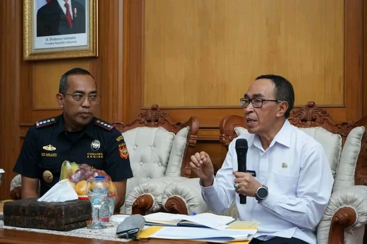 Pemkab Sukabumi dan Bea Cukai Bogor Dorong Optimalisasi Pajak Daerah