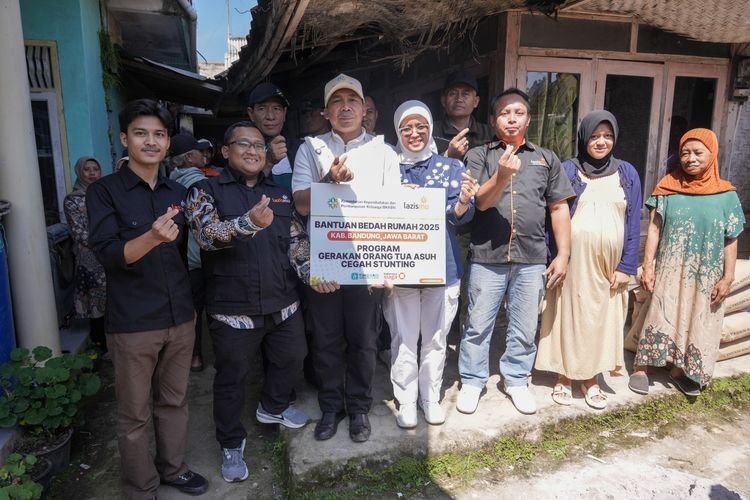 Mendukbangga Gandeng Lazismu Bedah 2 Rumah Milik Keluarga Berisiko Stunting