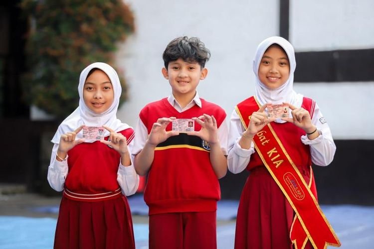 Kejari dan Pemkot Bandung Berkolaborasi Bakal Catat Rekor Bagikan 52.010 KIA