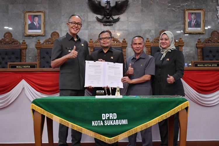 DPRD Kota Sukabumi Gelar Rapat Paripurna Bahas Perubahan APBD dan Raperda Permukiman Kumuh