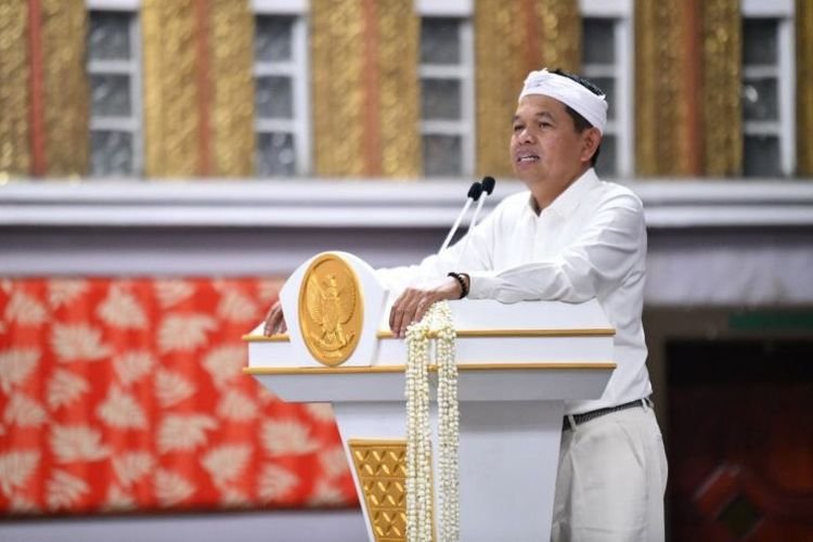 Menyambut HUT RI ke-80, Gubernur Dedi Mulyadi Himbau Bupati dan Wali Kota untuk Hapuskan Tunggakan PBB Perorangan