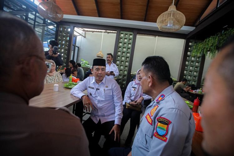 Tindak Oknum Pungli Parkir, Erwin akan Sanksi Tegas Hingga Pemecatan