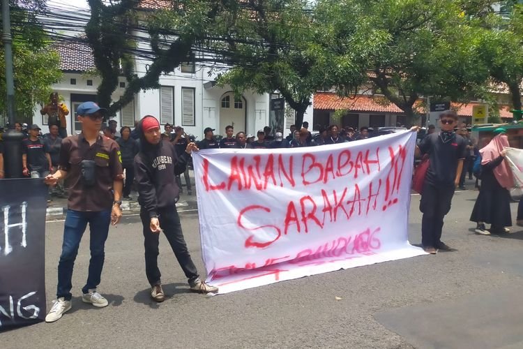 Desak Pemkot Buka Kembali Kebun Binatang, Apipudin “Ini Warisan, Bukan Sekadar Lahan!”