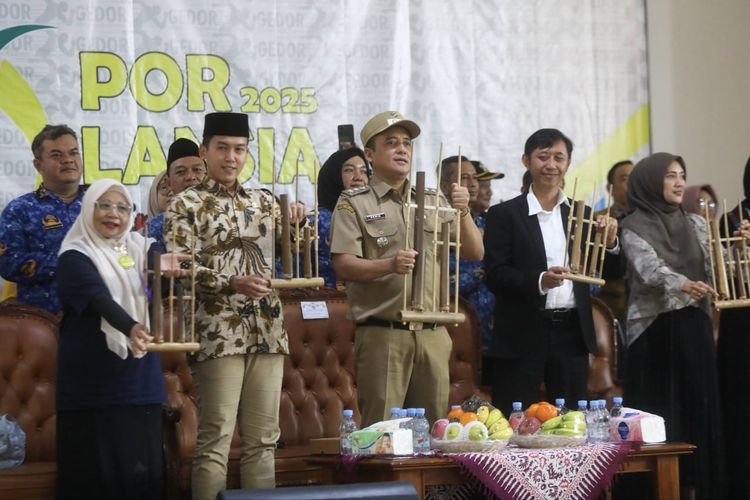 660 Lansia Adu Energi di Pekan Olahraga Lansia Kota Bandung 2025