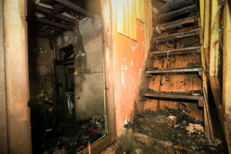 Tinjau Kebakaran di Blok Tempe, Farhan Ajak Dermawan Bantu Perbaikan Rumah Pengajian