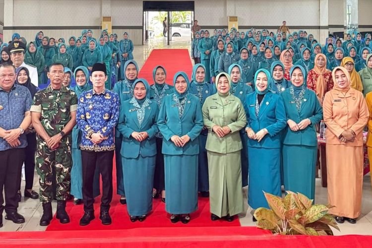 Wabup Empat Lawang Lantik Ketua TP PKK Kecamatan dan Gelar Rakon PKK 2026