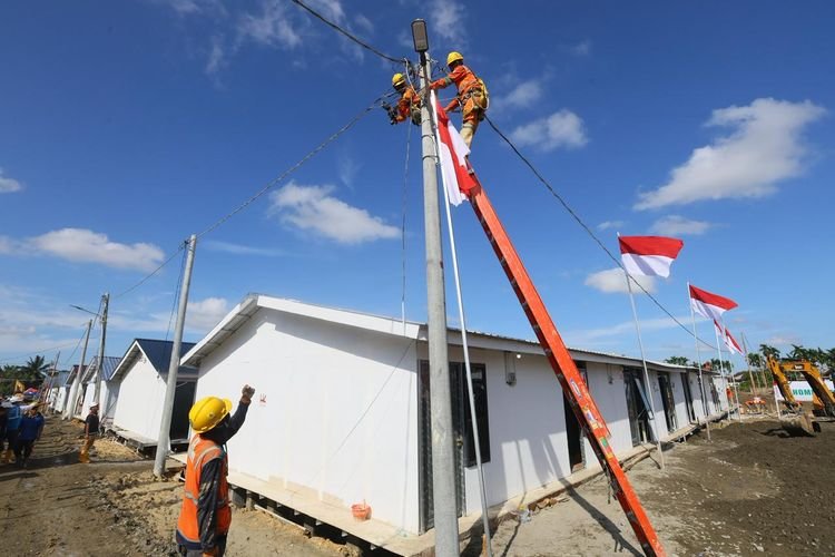 Danantara Sinergikan BUMN Bangun Huntara di Aceh Tamiang, PLN Sambung Listrik untuk Semua Rumah dan Fasum