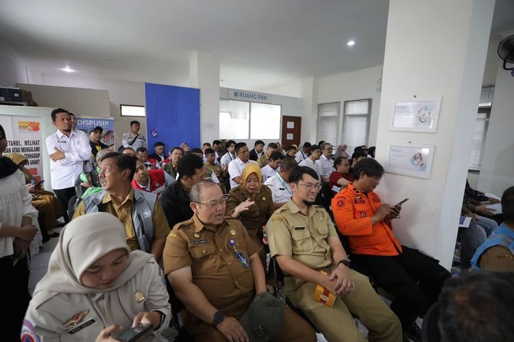 Siskamling ke-72, Farhan Soroti Sanitasi, Air Bersih dan Pengelolaan Sampah Berbasis RW