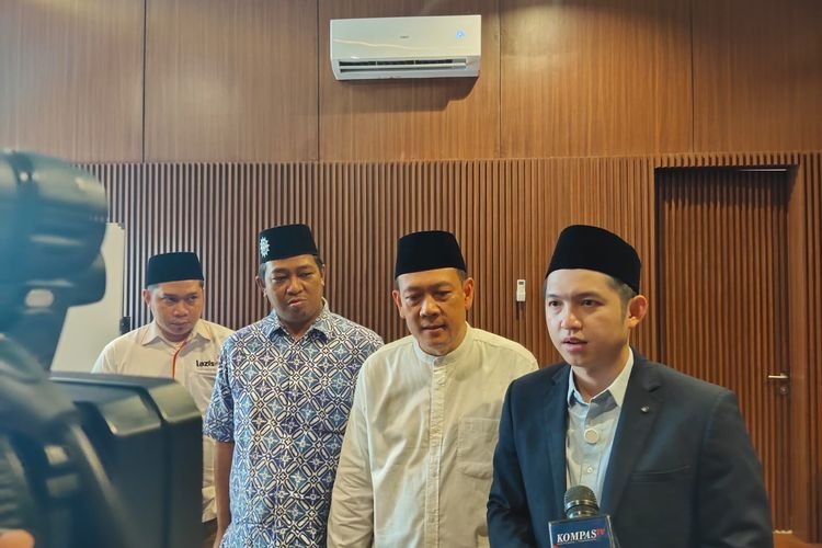 Gramedia Selenggarakan Gerakan Sejuta Quran Jabar Istimewa di Masjid Raya Al Jabbar
