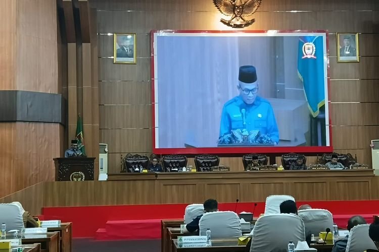 Rapat Paripurna DPRD Musi Rawas, Ketua DPRD Bahas LKPJ 2025