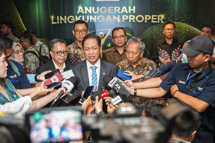 PROPER 2024–2025: Menteri LH Tegaskan Lompatan Transformasi Industri Berkelas Dunia