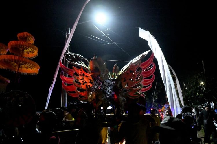 Kirab Budaya Tatar Sunda Berlangsung Meriah, Dedi Mulyadi Apresiasi Antusiasme Warga