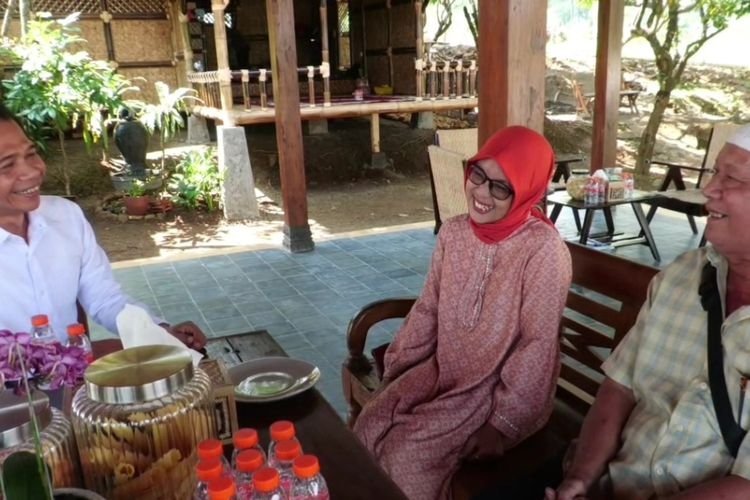 Kisah Haru Ibu Pengrajin Kaos Purwakarta: Sempat Stres Sepi Orderan, Kini Bangkit Berkat Om Zein
