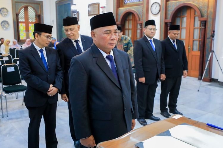 Farhan: Baznas Harus Jadi Garda Depan Mengurangi Ketimpangan Sosial di Kota Bandung