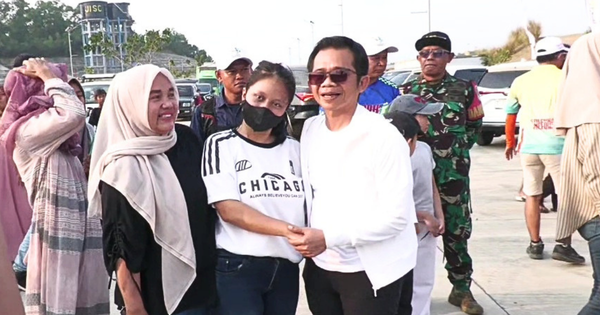 Kisah Haru Gadis 22 Tahun Penyintas Kanker Otak di Purwakarta: Curhat Ingin Menikah hingga Diberi Rumah oleh Om Zein