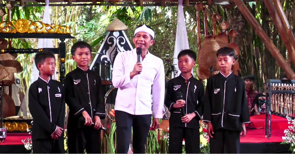 Kisah Dibalik Pandawara Cilik Purwakarta: Dari Iseng Main Sampai Buat Om Zein Bangga!