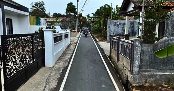 Jalan Cikadu Desa Sukatani Mulus Diperbaiki, Om Zein: Terus Bergerak Perbaiki Jalan Rusak di Purwakarta