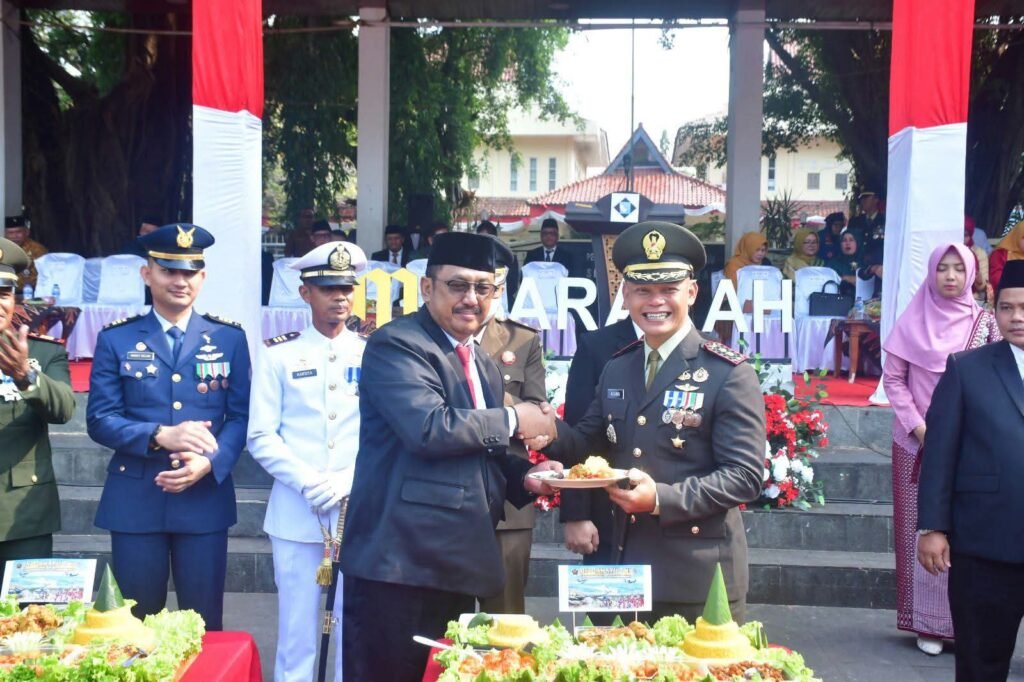 HUT ke-81 TNI, Bupati Asep Japar Dorong TNI dan Rakyat Makin Solid Bangun Sukabumi